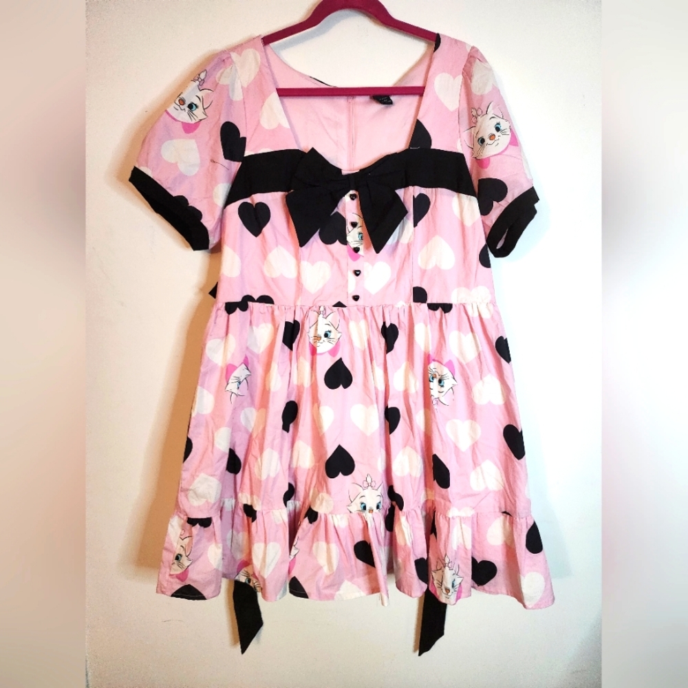 Hot topic disney dress xxl. Aristocats.